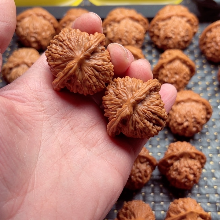 文玩核桃吊坠平谷楼