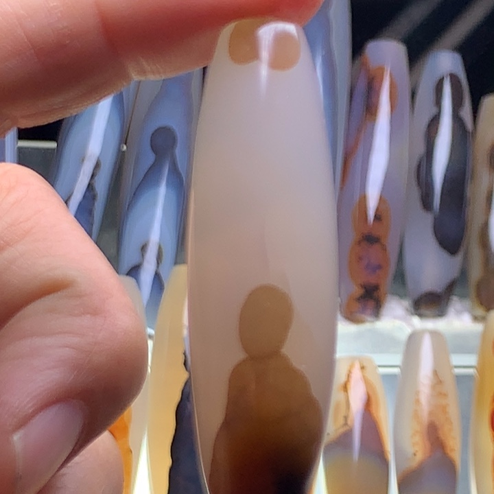 玛瑙/玉髓颈饰未镶嵌169有瑕