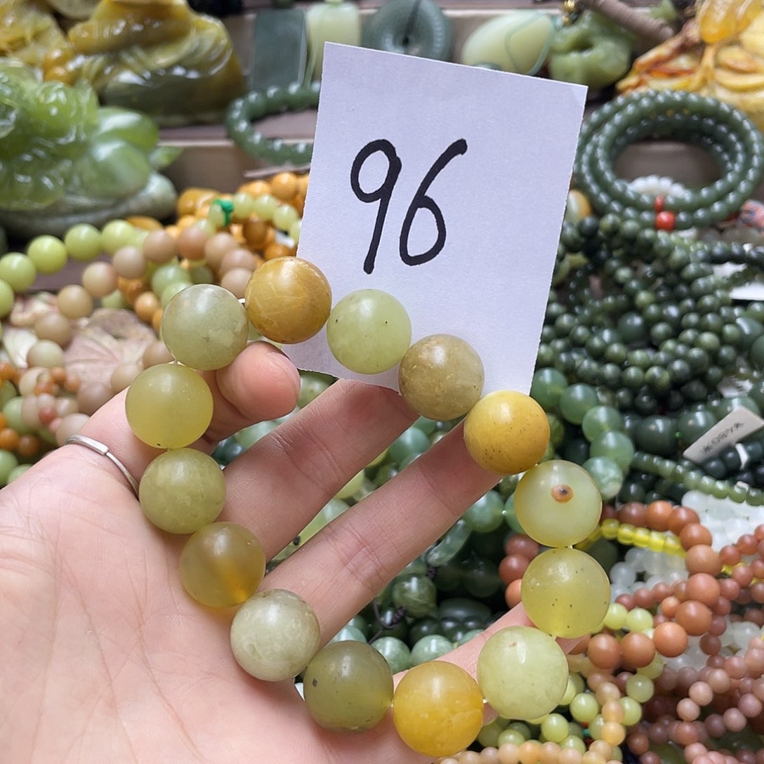 未镶嵌蛇纹石玉手链