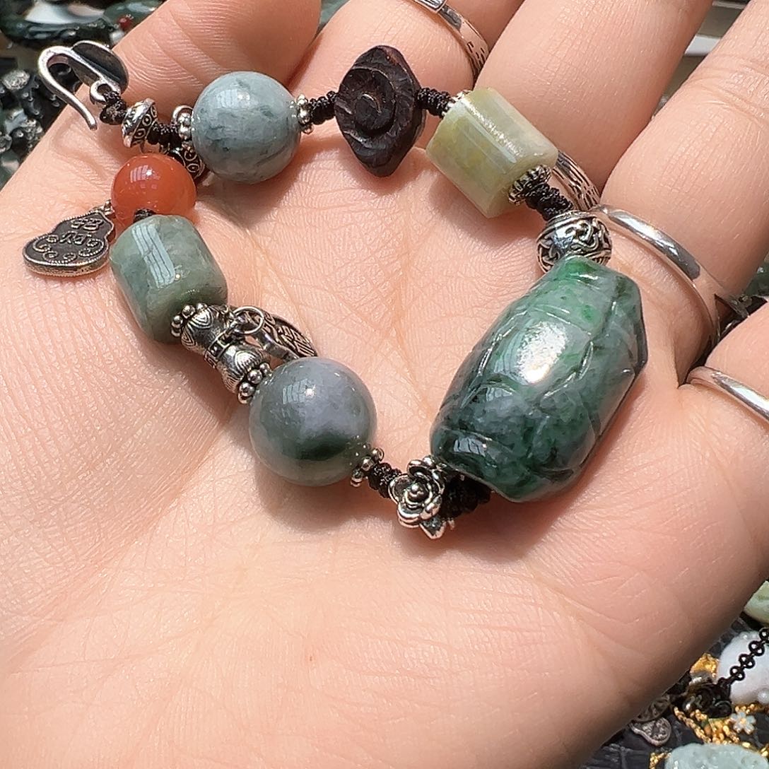 翡翠戒指未镶嵌炸