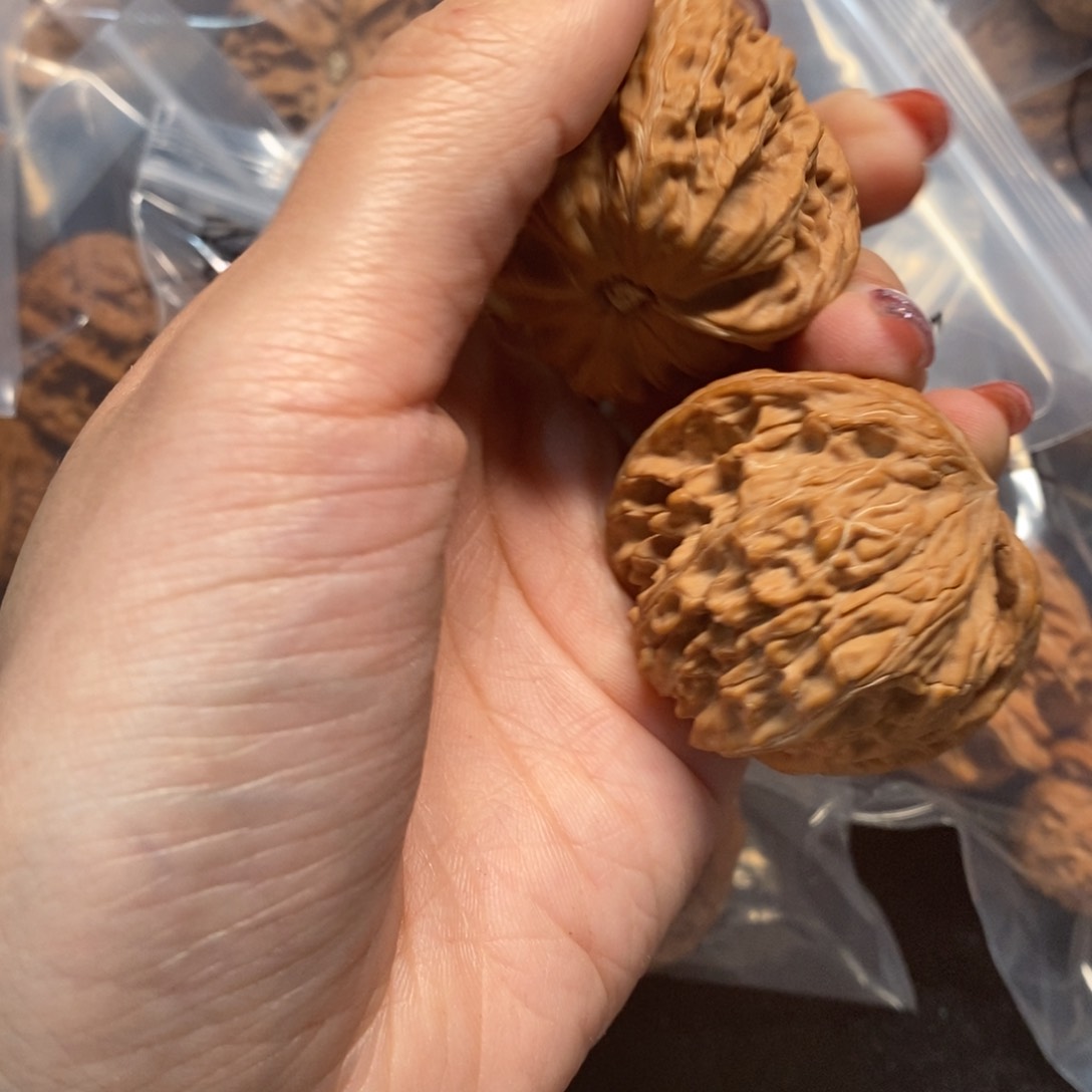 猴头核桃吊坠磨盘400