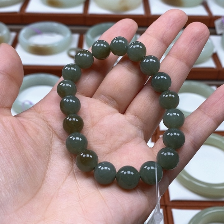 和田玉手串未镶嵌