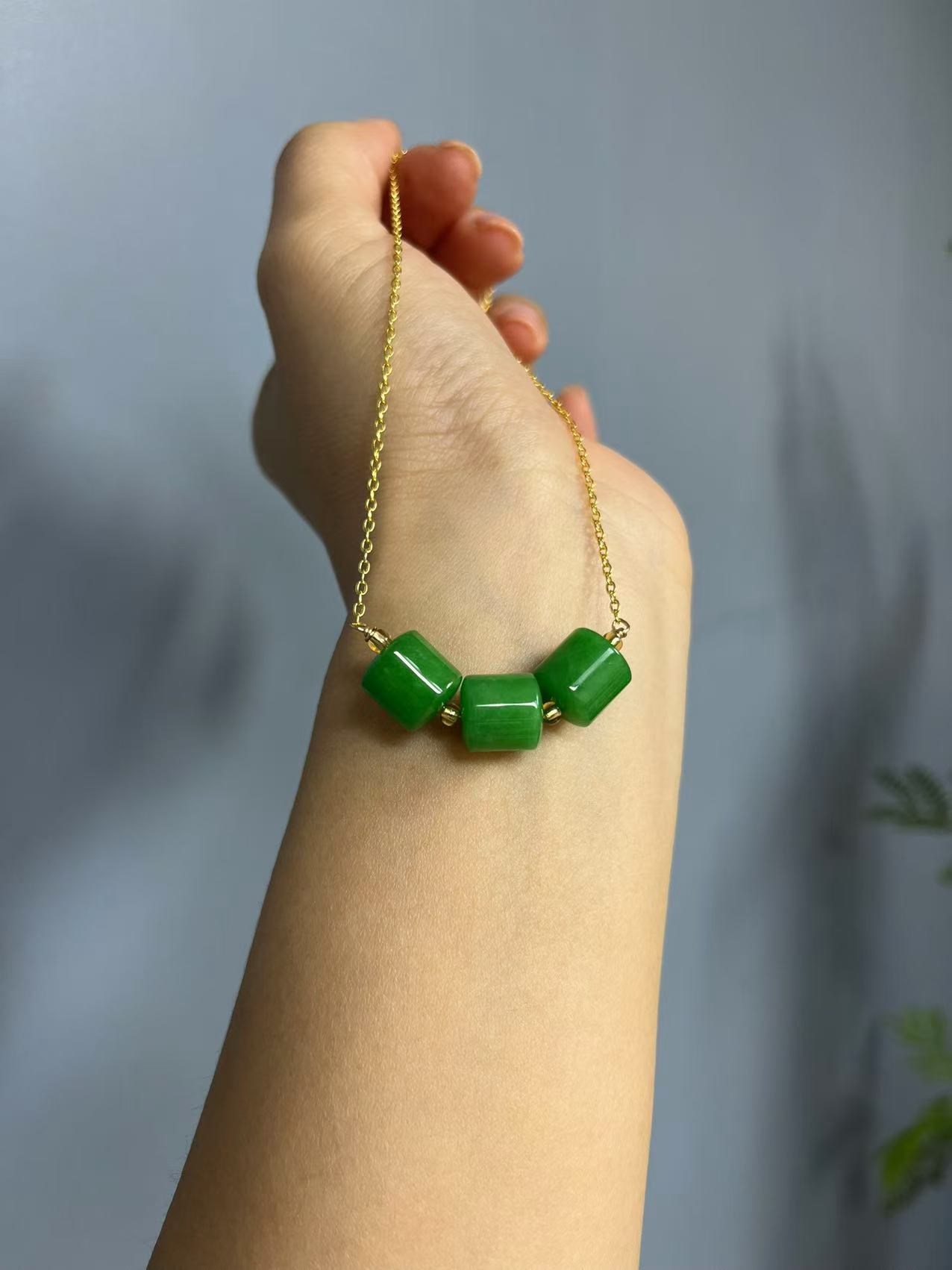 翡翠14k桶珠微笑项链