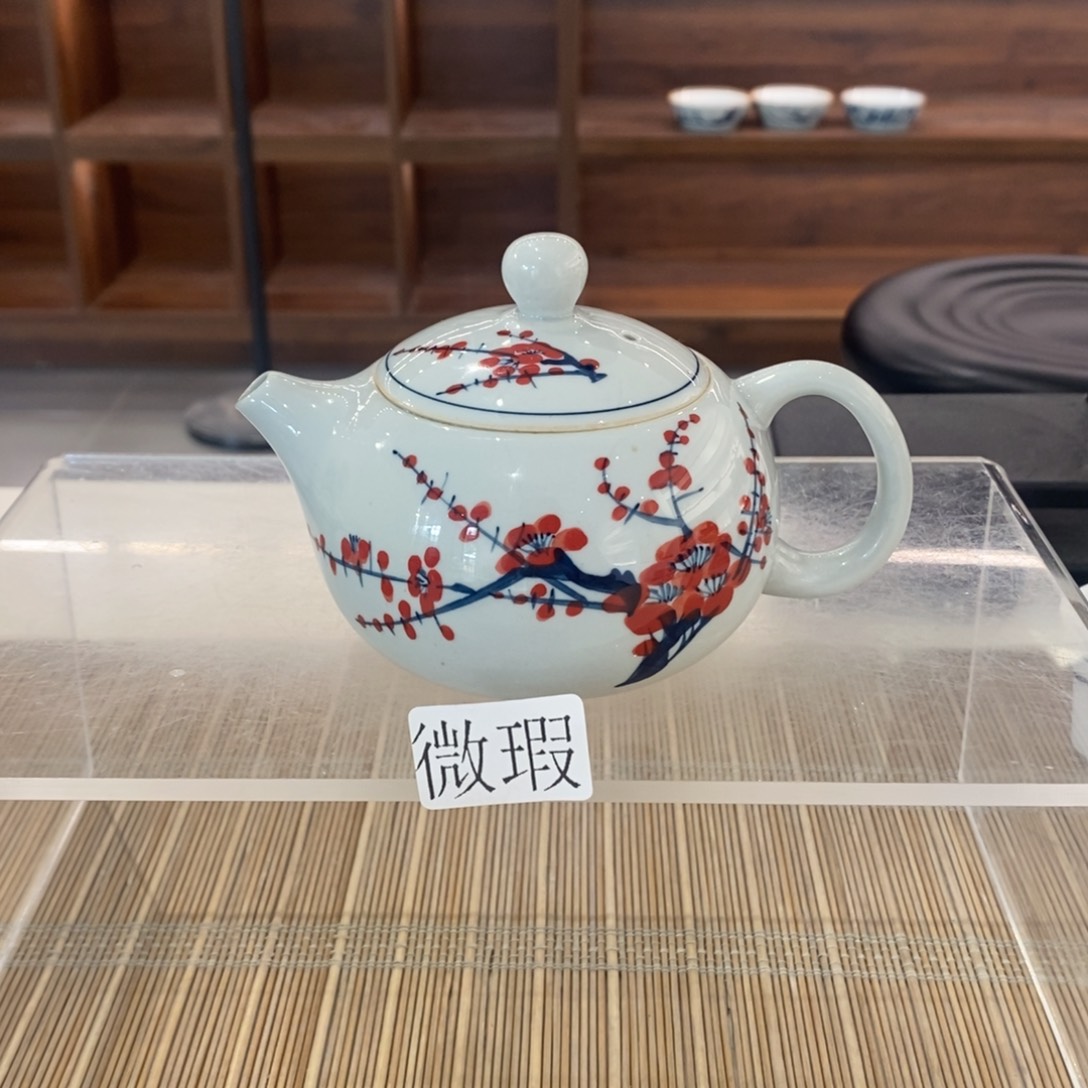 釉下手绘茶具微瑕手工绘制