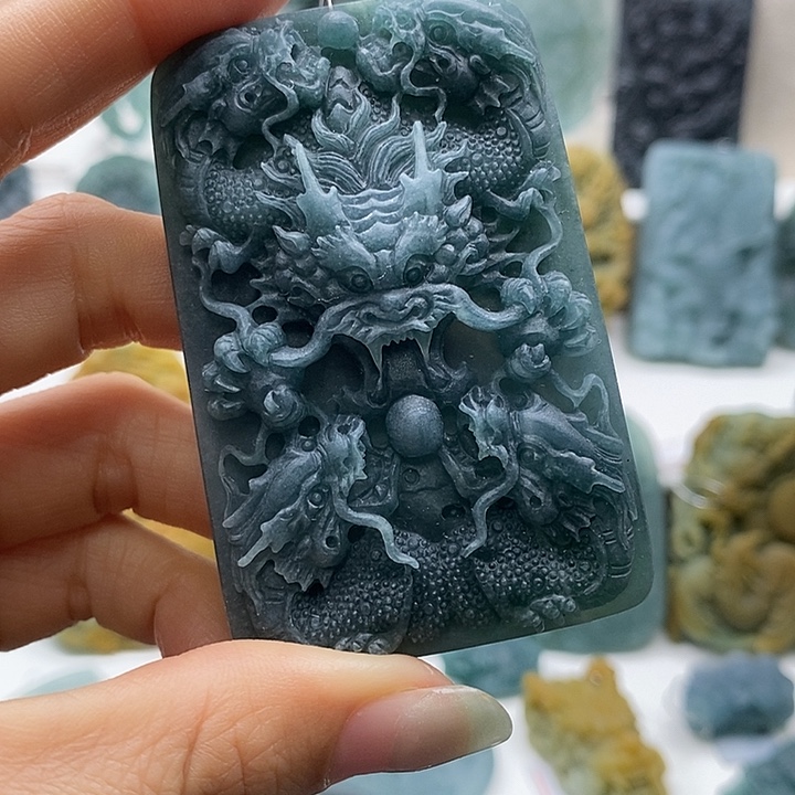 定制翡翠未镶嵌翡翠