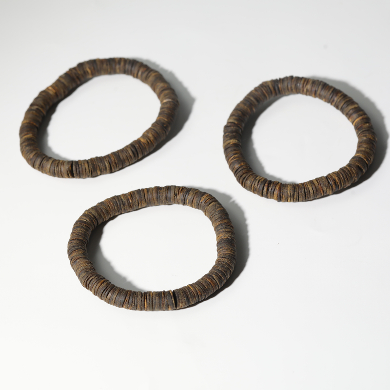 沉香【国香】奇楠片片单圈手串约8m多样性发货发其一M250812-09