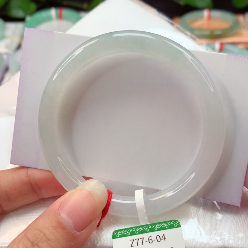 【闪购商品】翡翠手镯未镶嵌天然翡翠手镯