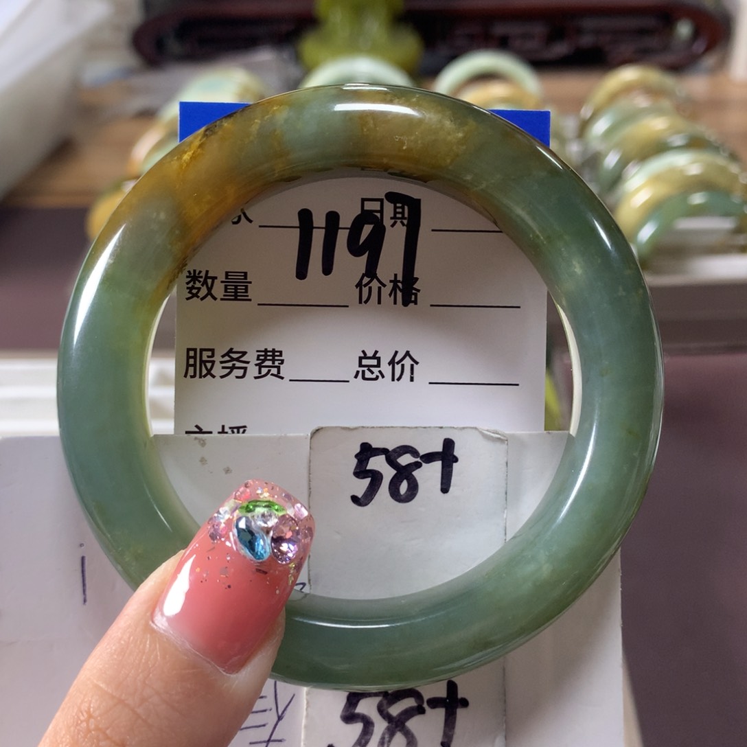 蛇纹石玉未镶嵌手镯1197