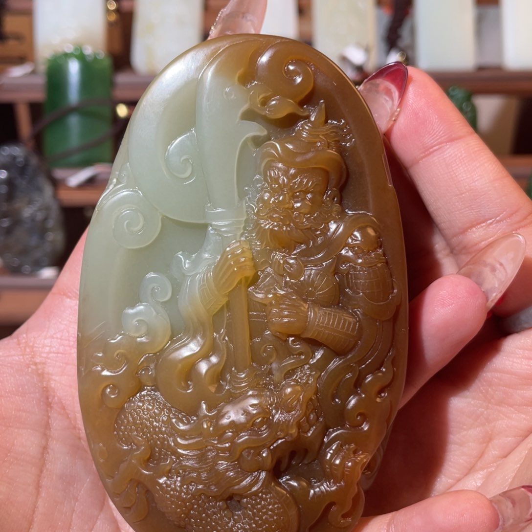 和田玉颈饰未镶嵌水**水