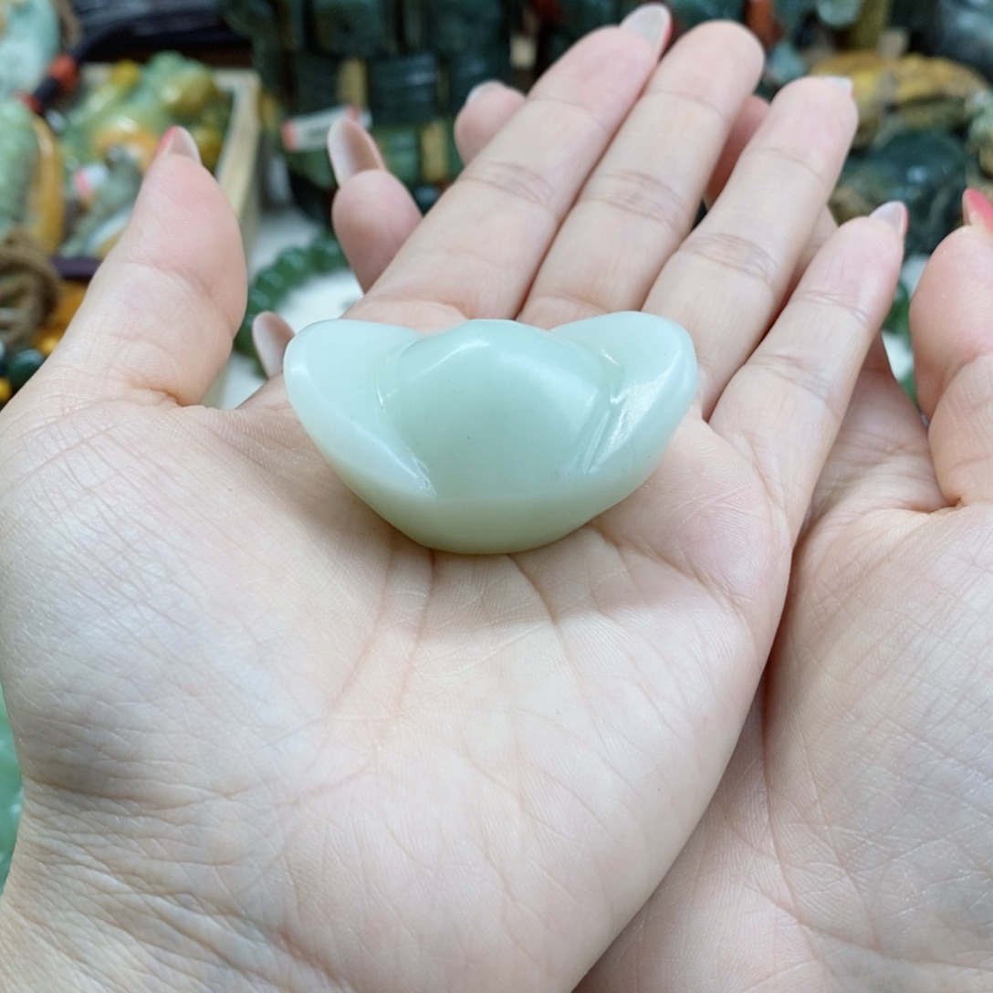 蛇纹石玉手把未镶嵌
