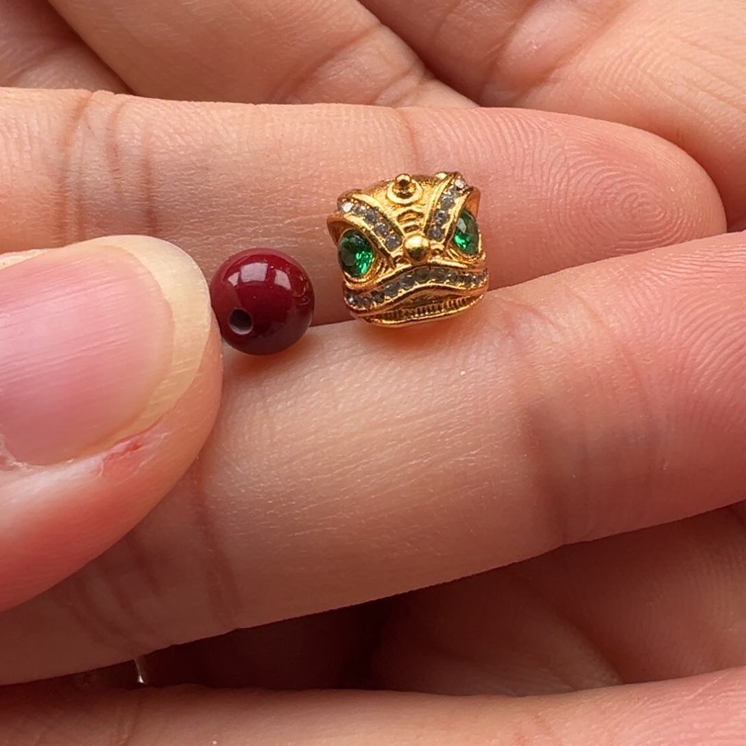 南红玛瑙未镶嵌颈饰