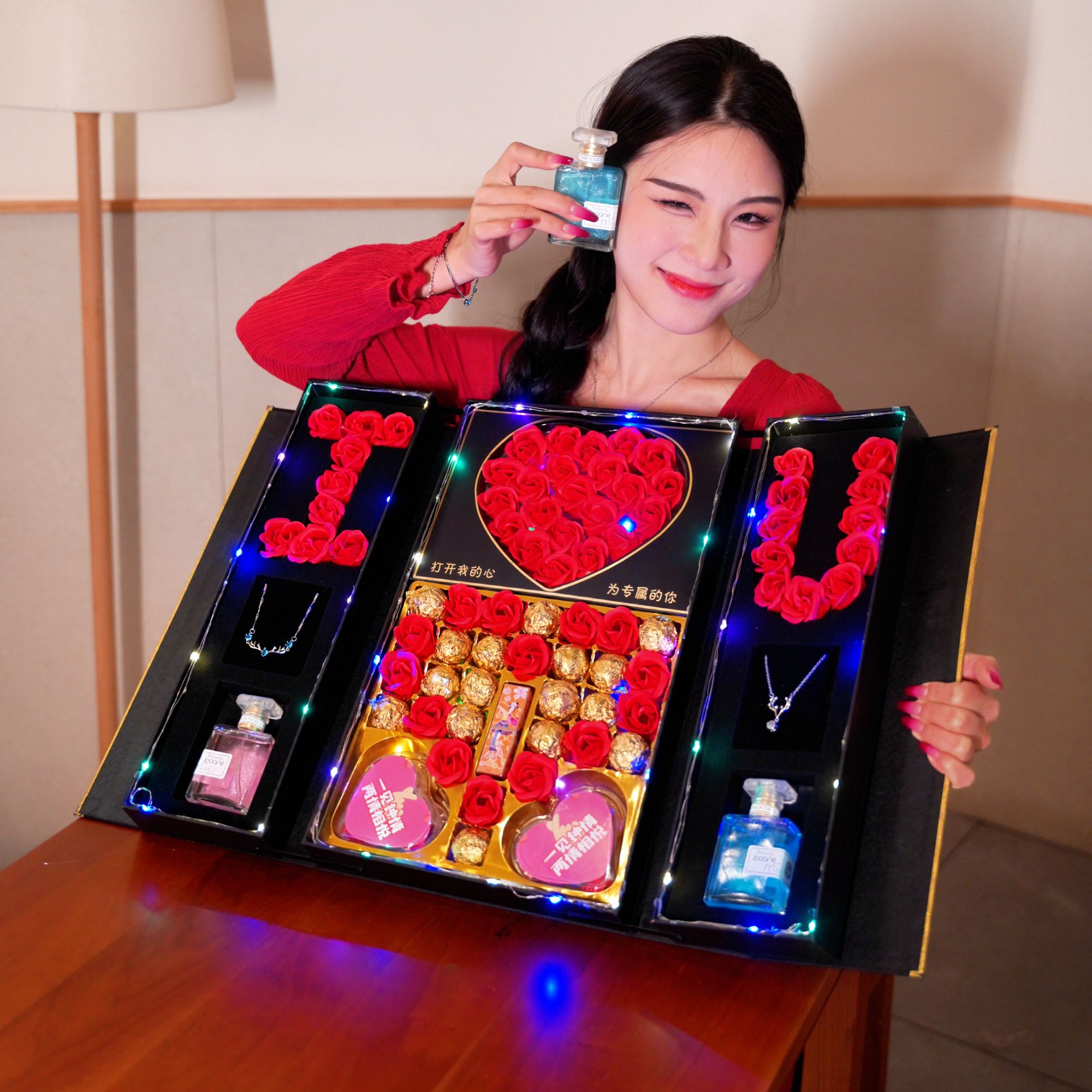 三八女神节创意礼物送女朋友表白仪式感惊喜老婆高档生日礼品浪漫