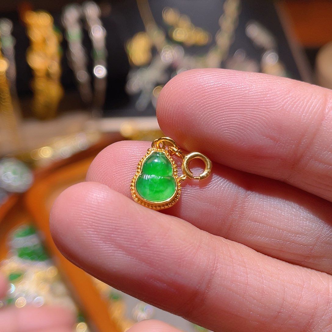 翡翠吊坠(不含链)银S925镶嵌