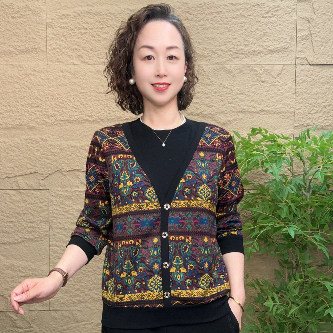 妈妈装时尚洋气长袖圆领碎花假两件中老年女装女士宽松漂亮小衫女