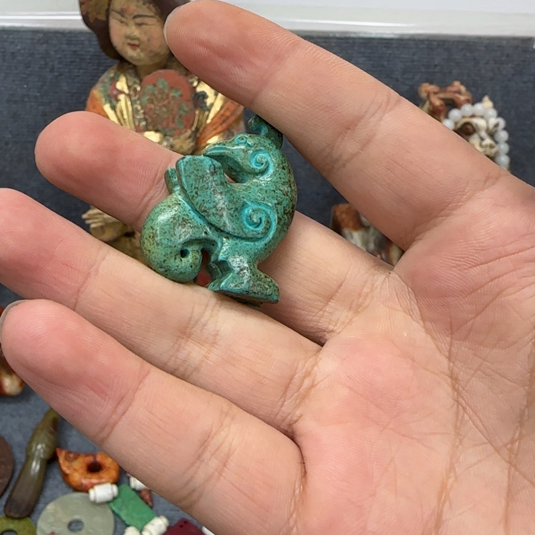 未镶嵌和田玉（糖玉）挂件