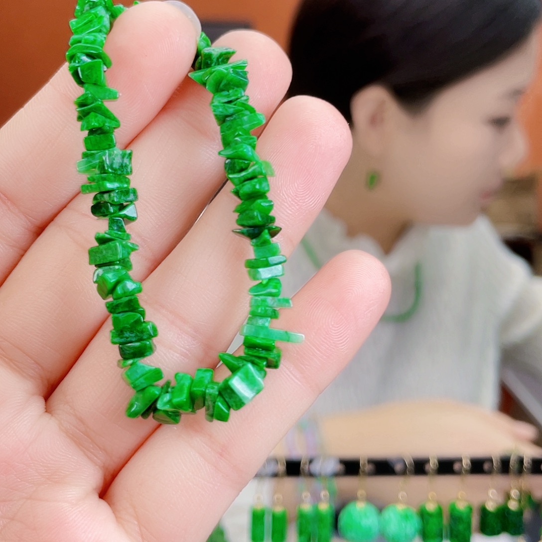 翡翠未镶嵌耳饰饰品