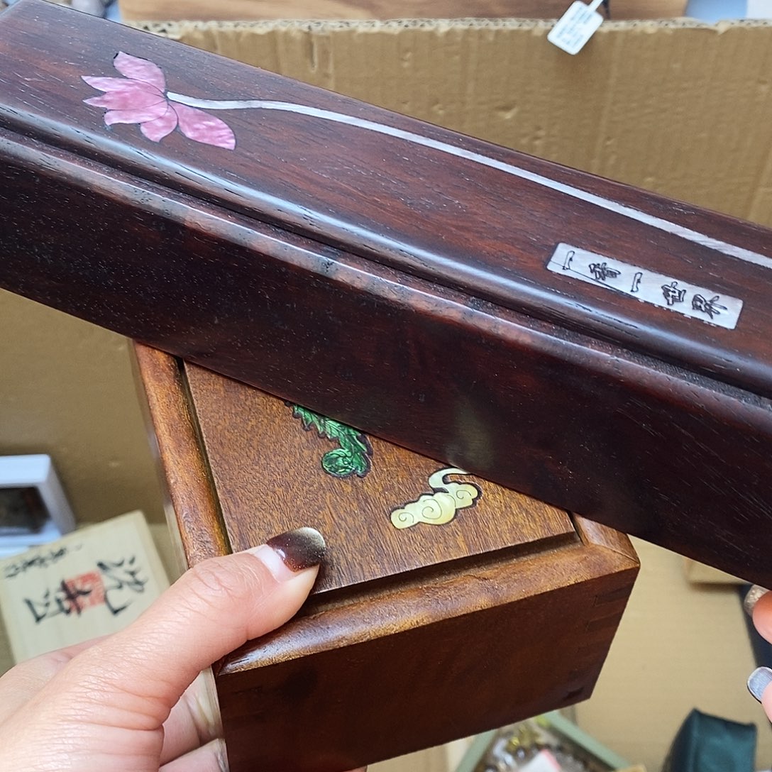 蜡***新非洲紫檀（红花梨）无事牌