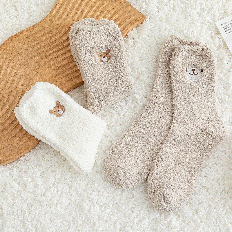 （5双装）女士秋冬加厚水貂绒中筒袜可爱动物刺绣毛茸茸保暖月子袜