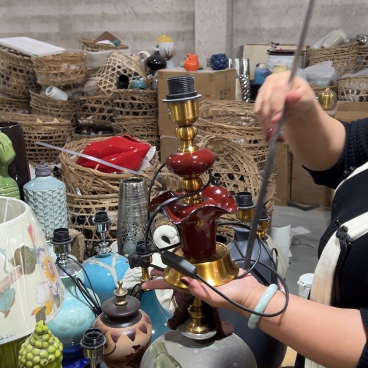 瓶高度32厘米宽度12厘米微瑕捡漏灯柱