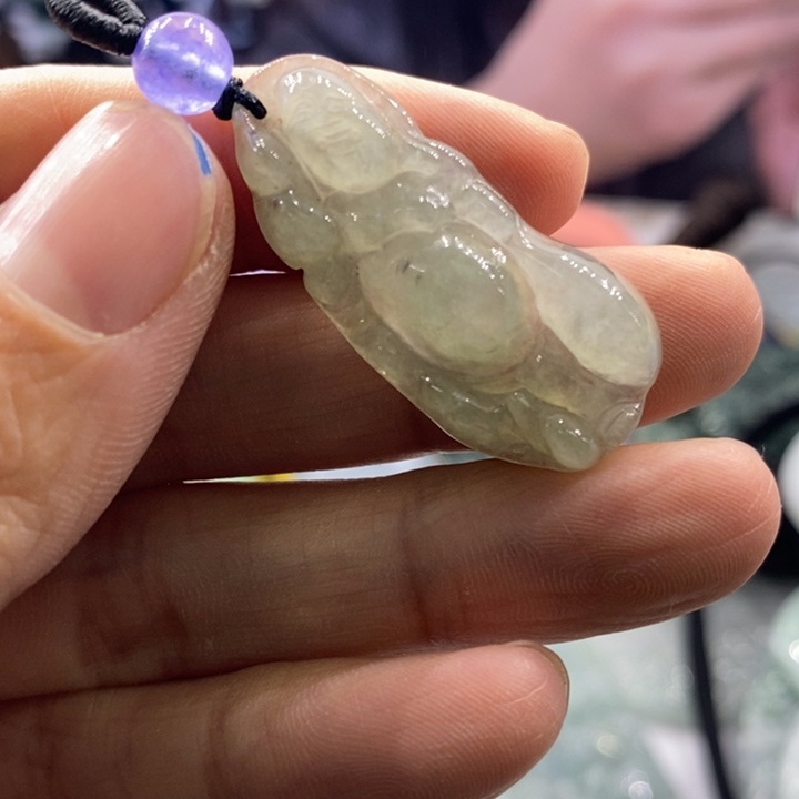 云****翡翠未镶嵌吊坠(不含链)