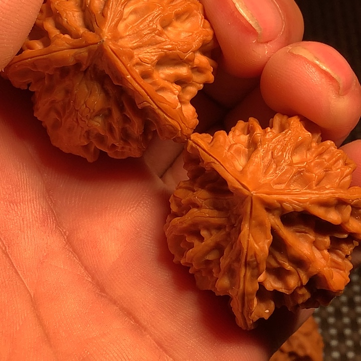 文玩核桃吊坠38盘山三棱