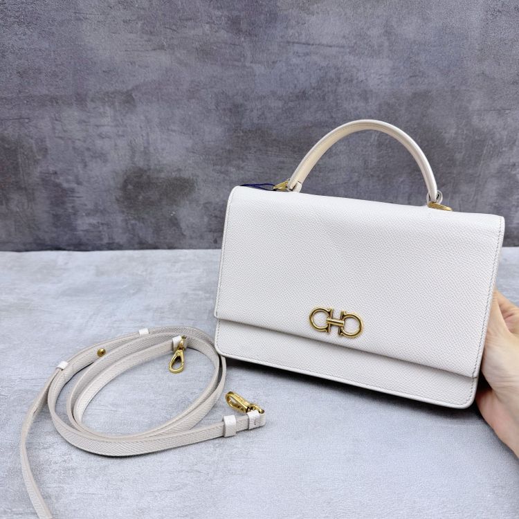 包包/菲拉格慕/95新/C18978215088/[260102SYWC]