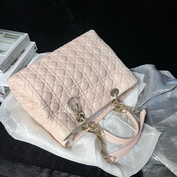 95新 DIOR/迪奥 Dior裸粉色七格菱格戴妃托特单肩包