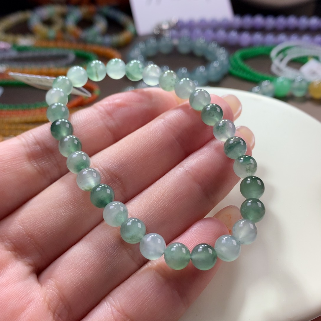 翡翠手链未镶嵌翡翠冰底飘水草绿卡6+