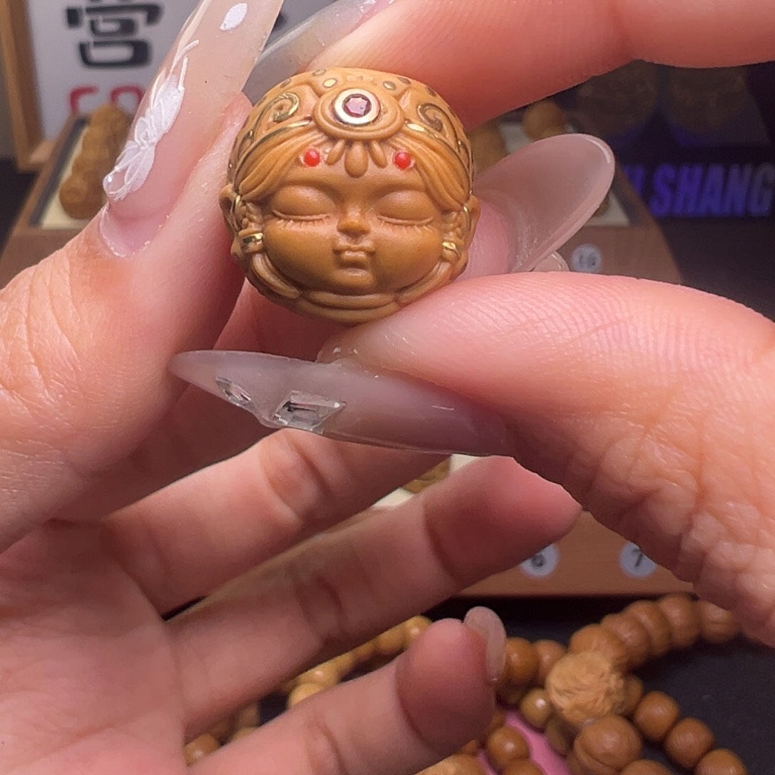 文玩核桃把件镶嵌款扎基拉姆18左右尺寸全品有正常封口线