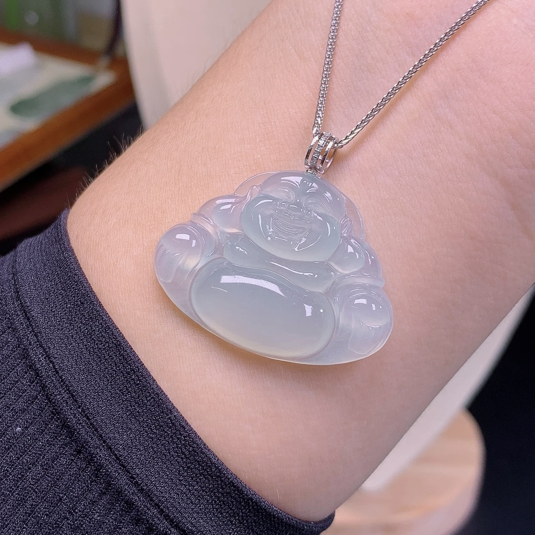 缅甸天然A货翡翠镶嵌18k金冰种晴底大佛公吊坠冰透26.8×35.5×6