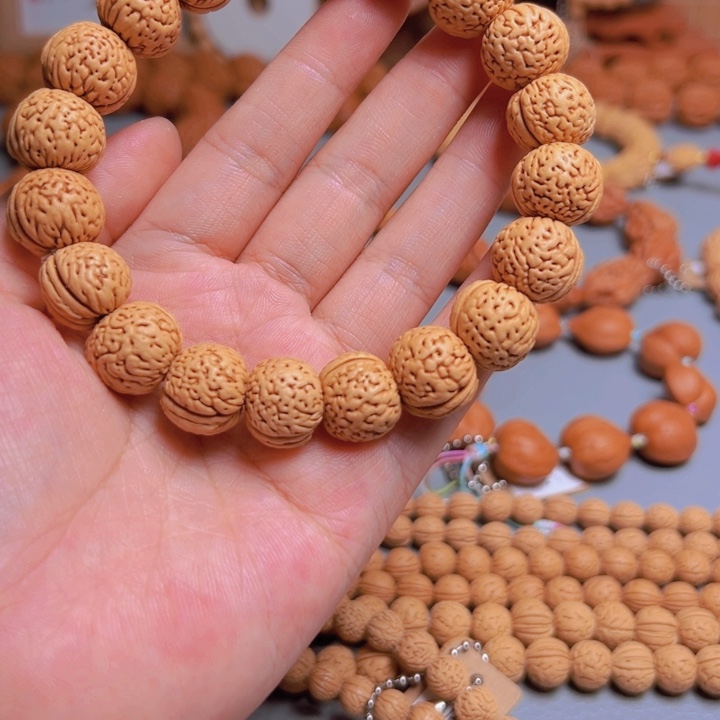 文玩核桃吊坠桃核手串