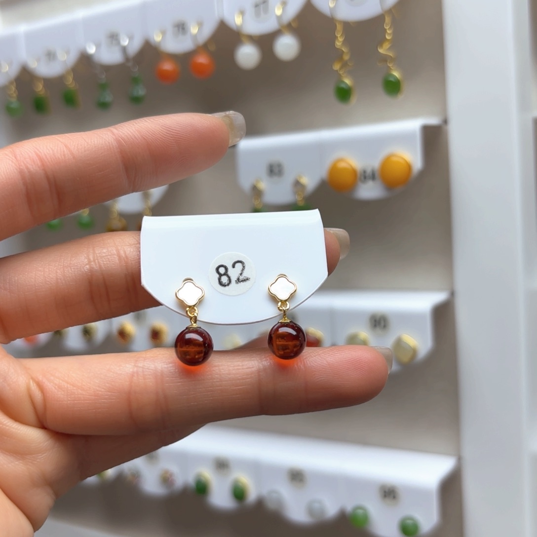 琥珀耳饰银S925镶嵌血珀