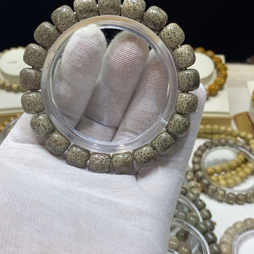 【闪购商品】星月菩提手串黑冰卡11尺寸