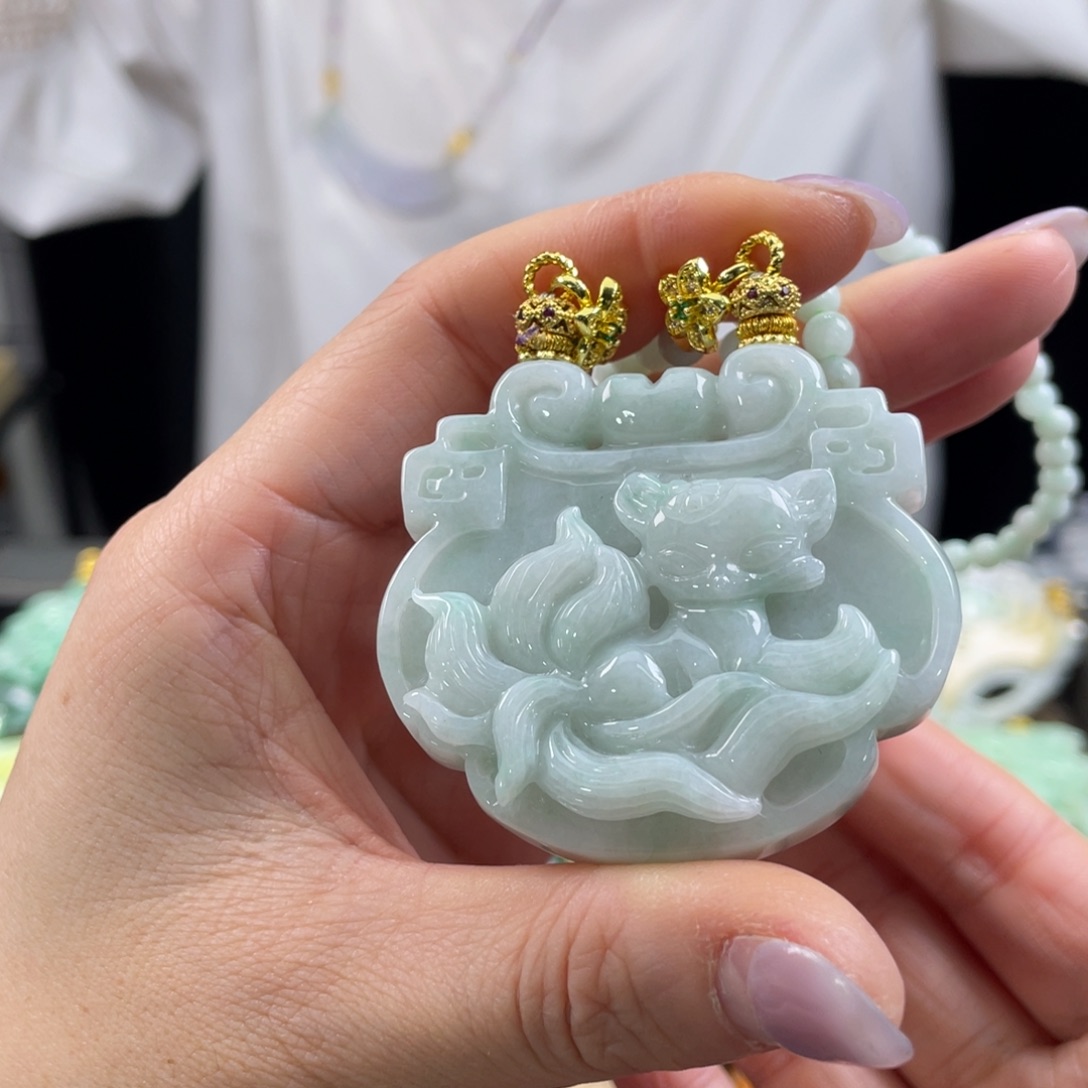 翡翠颈饰未镶嵌代编织