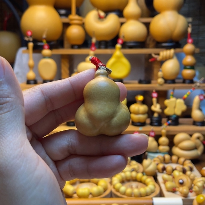 Y****天然葫芦自然生长