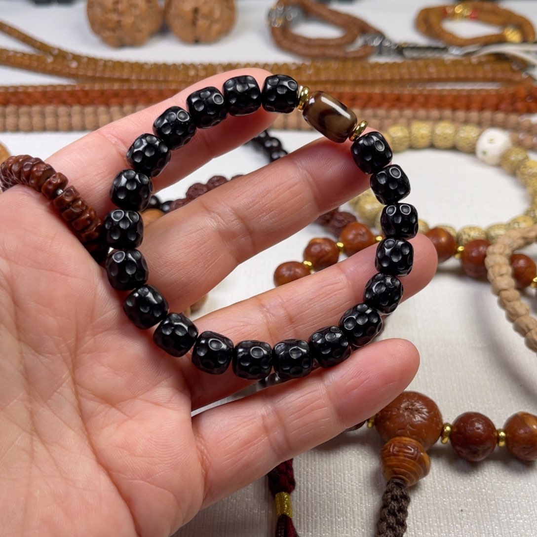 椰蒂吊坠456777889999