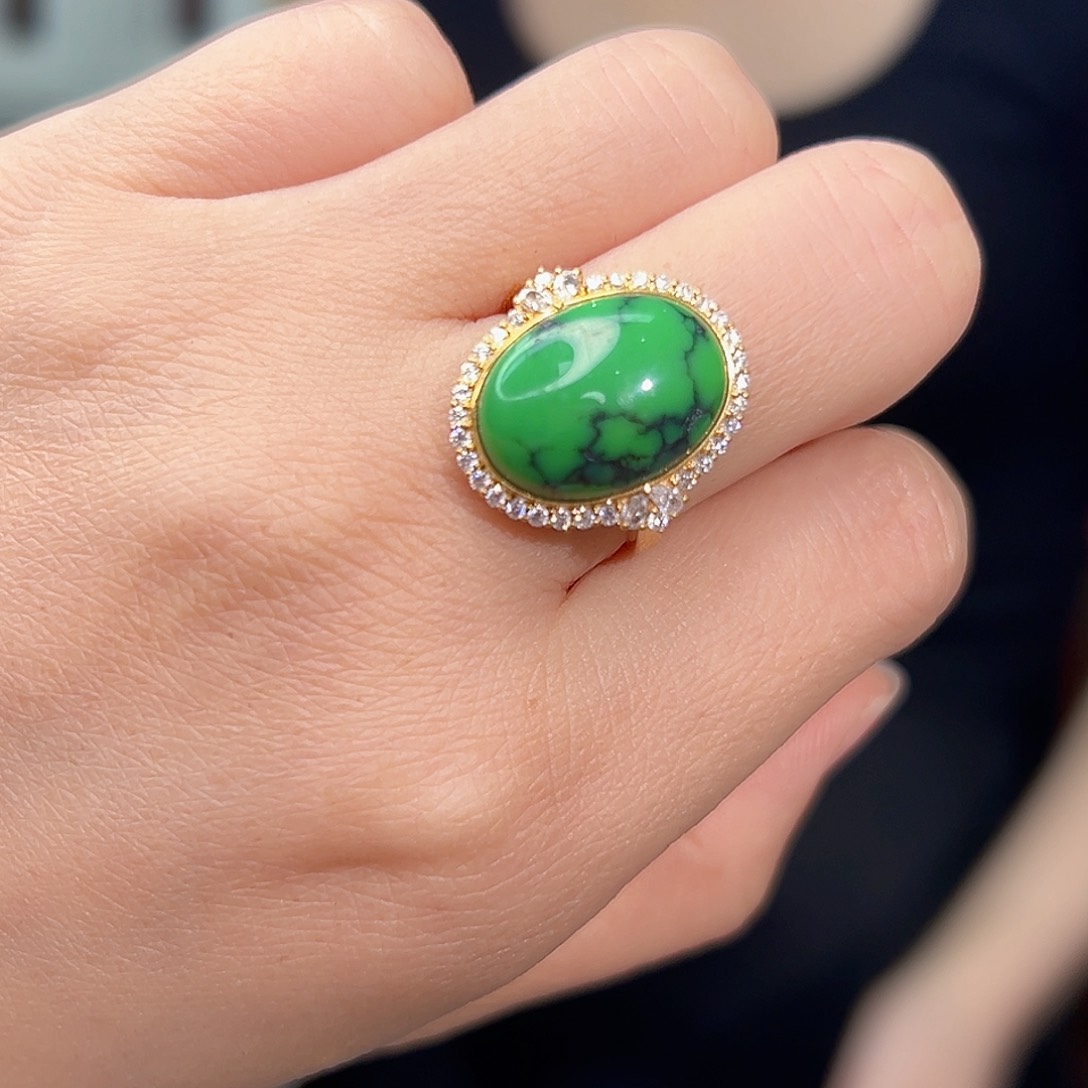 18K金镶嵌绿松石珠宝奇石