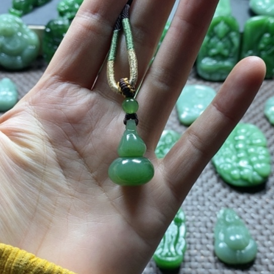 【闪购商品】和田玉颈饰未镶嵌