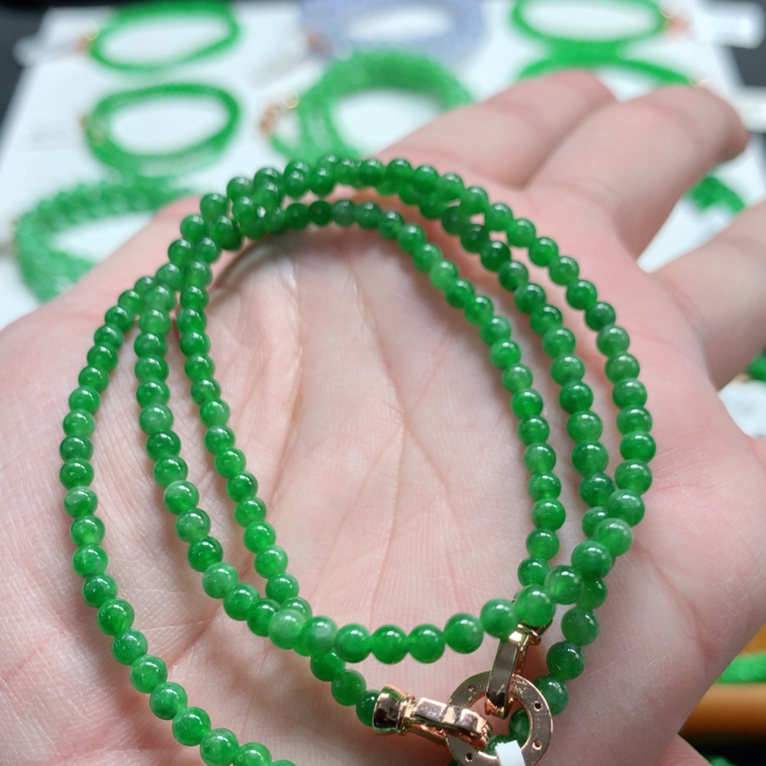 翡翠未镶嵌手链翡翠