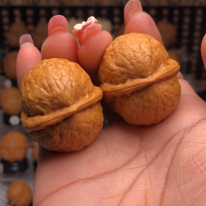 橄榄核吊坠阿*180粗筋大屁桃