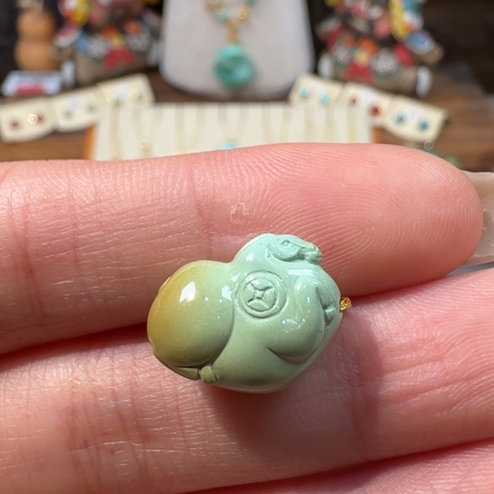 绿松石未镶嵌唐马雕刻件