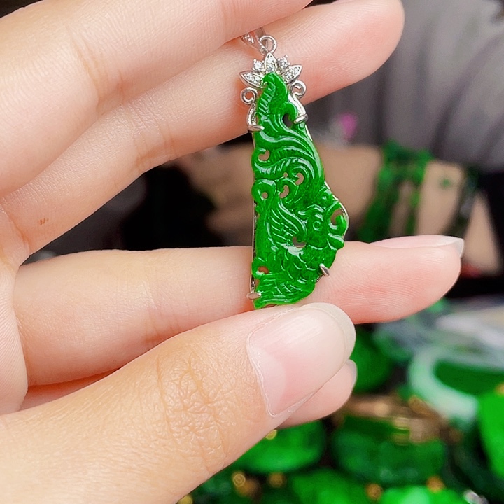 翡翠银S925镶嵌颈饰多样性