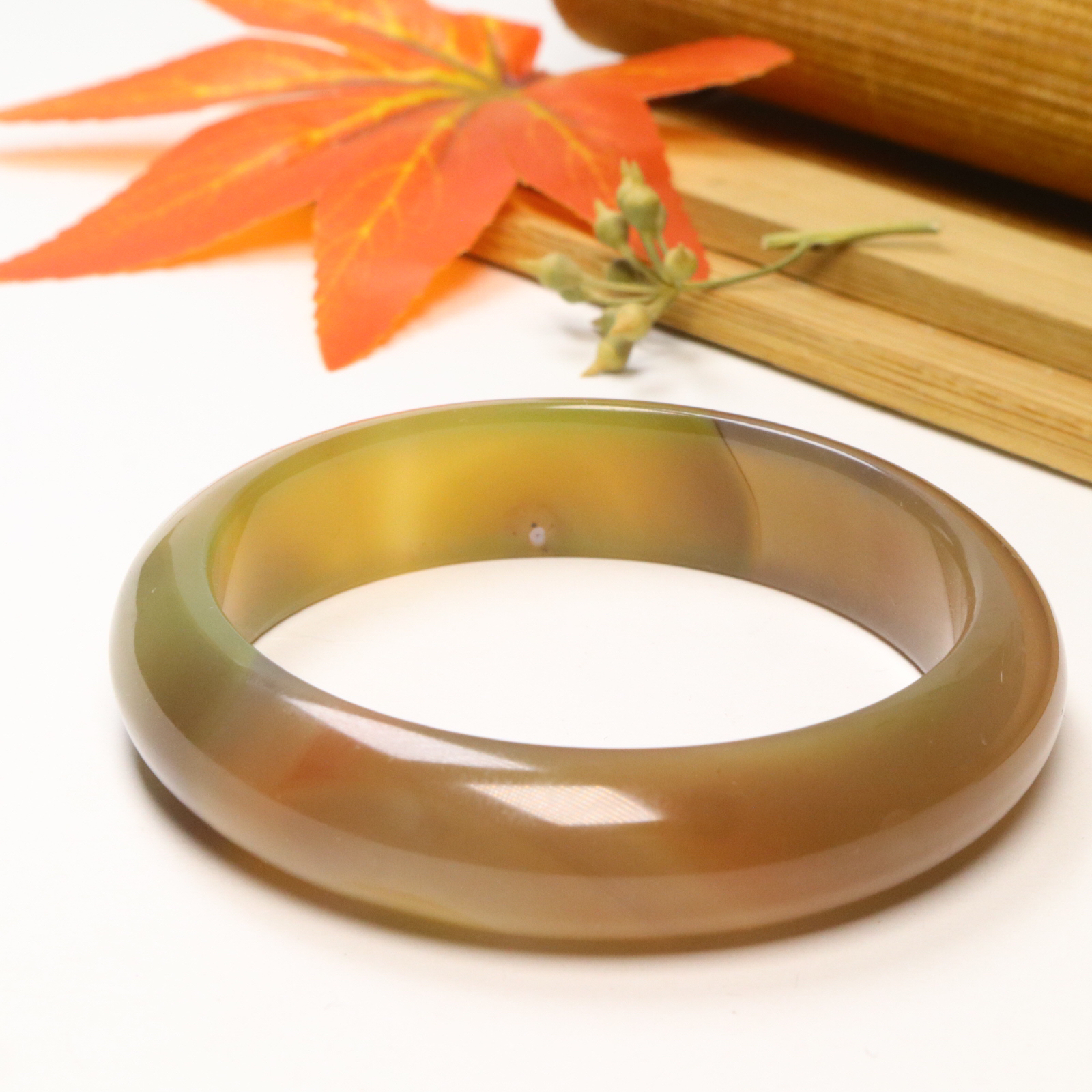 四川盐源玛瑙俏色紫底色正圈女款百搭手镯56圈13.8*8宽精致打磨