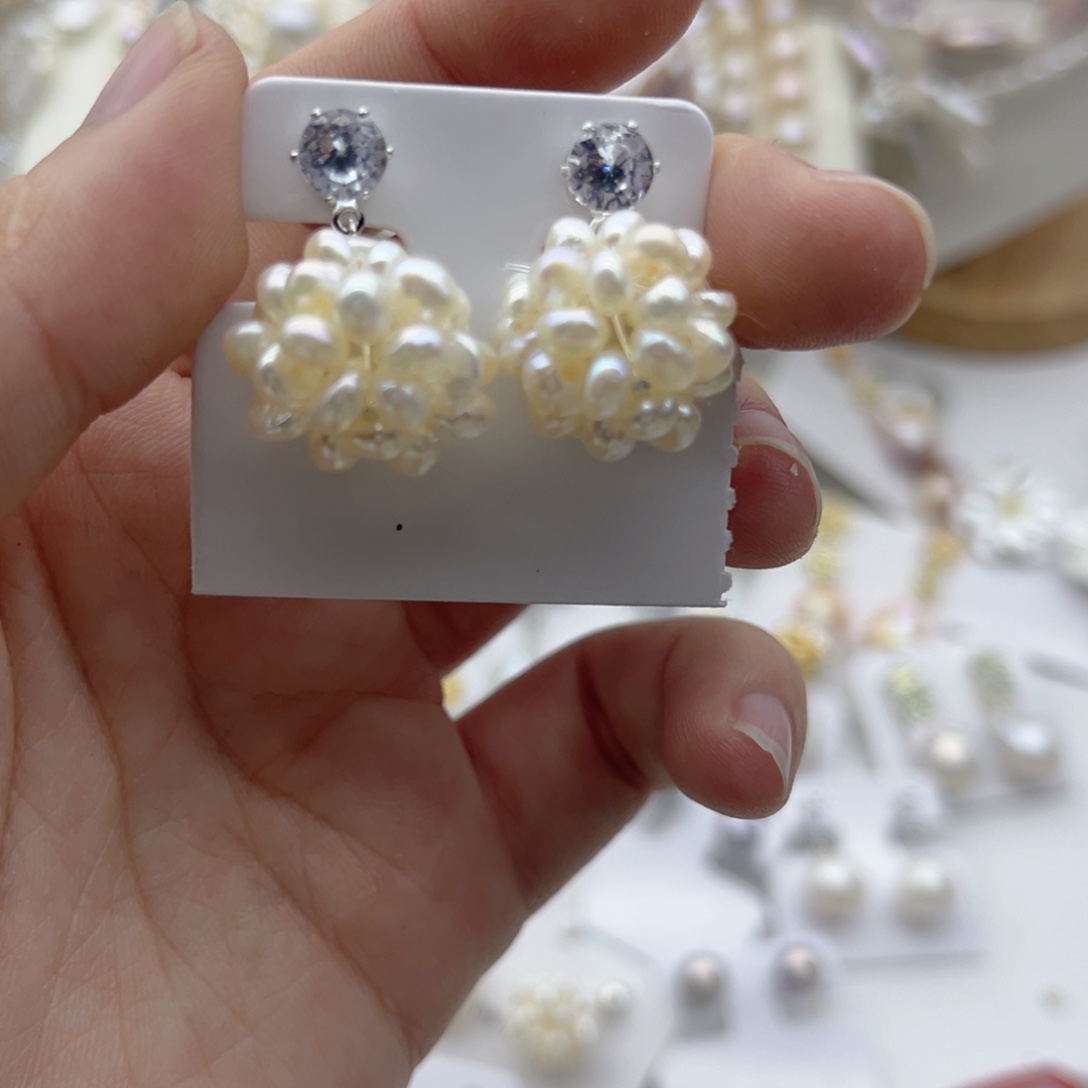 颈饰未镶嵌淡水珍珠