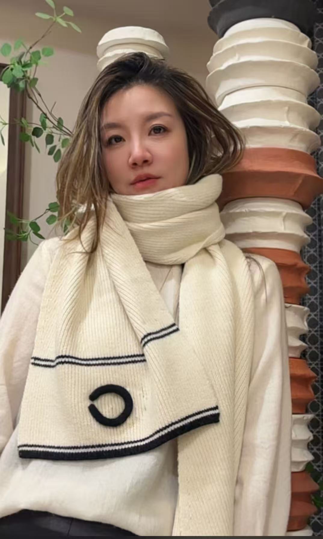 内蒙古秋冬针织黑白厚款围巾