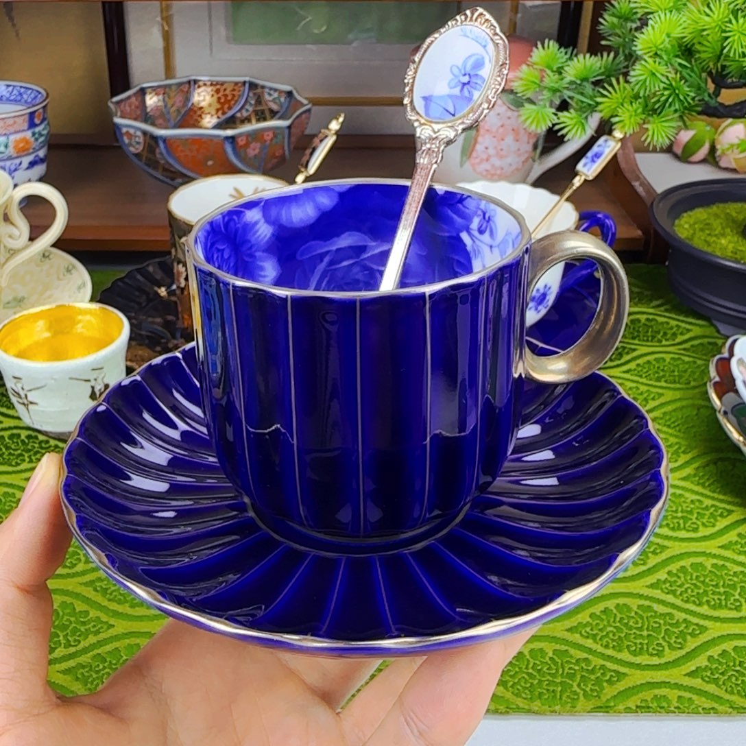 它家陶瓷 很好看！！2