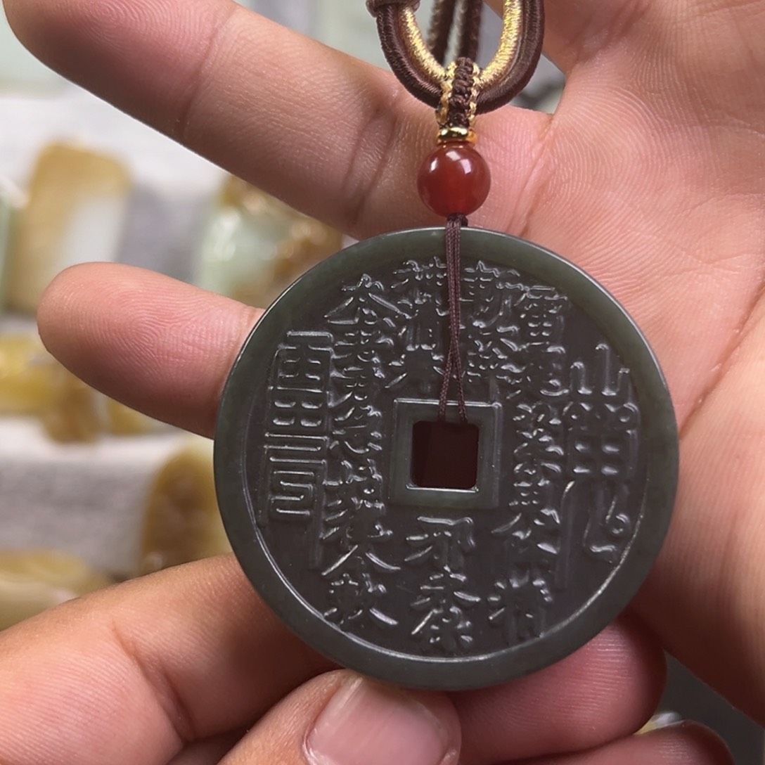 和田玉颈饰未镶嵌君**下