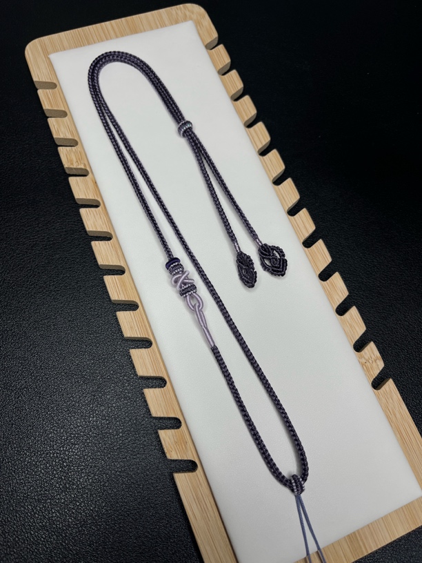 编织挂绳男女通用，纯手工编制，不支持退换， 下单请联系客服确认