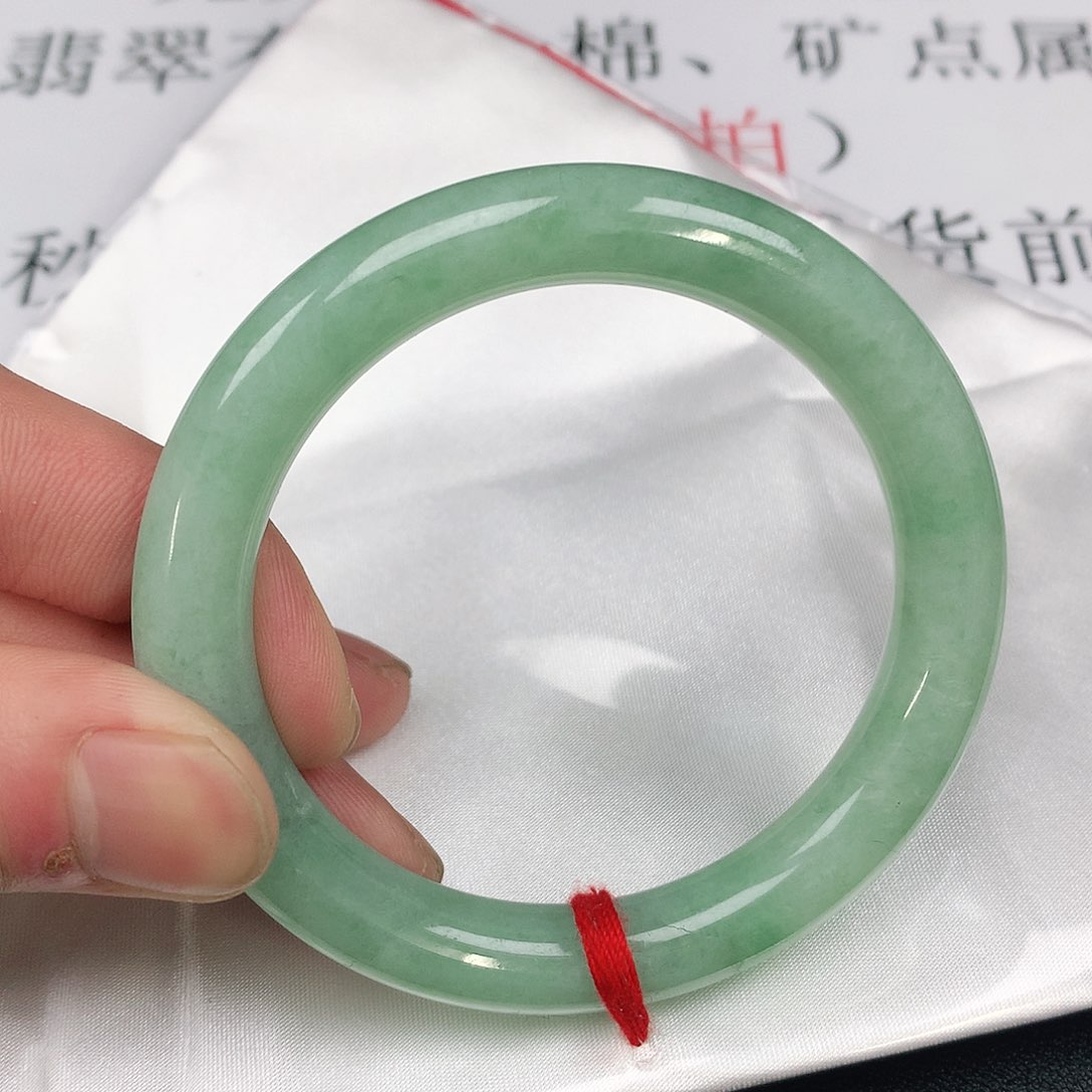 翡翠手镯未镶嵌圈54