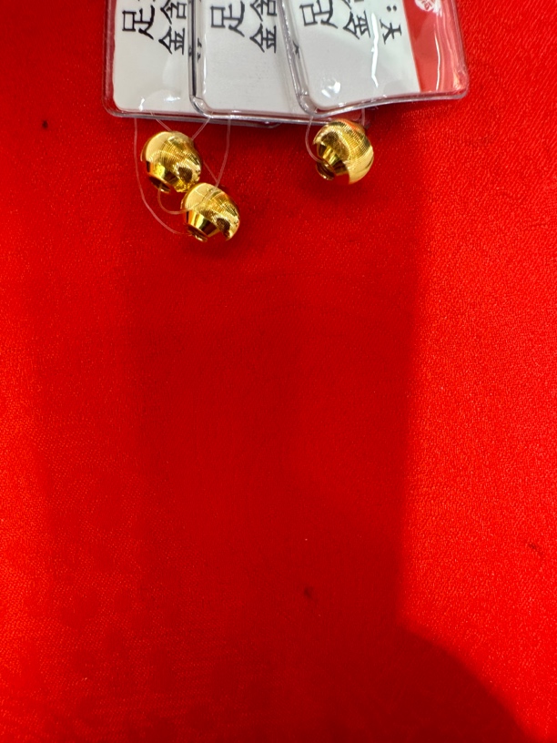 时尚足金999 卡6 猫眼3颗